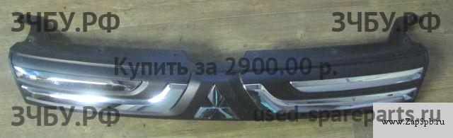 Mitsubishi Outlander 3 Решетка радиатора