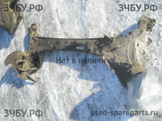 Renault Megane 2 Балка задняя поперечная
