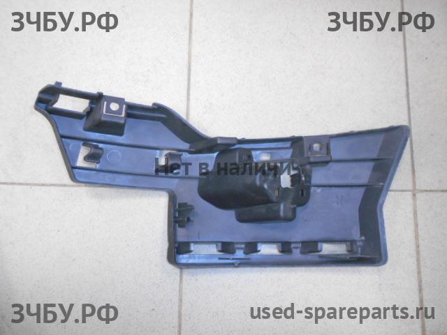 Citroen C5 (3) Кронштейн бампера передний