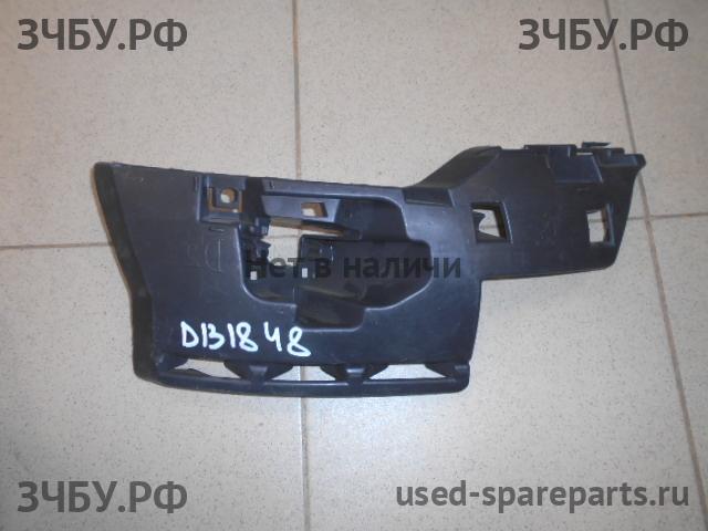 Citroen C5 (3) Кронштейн бампера передний