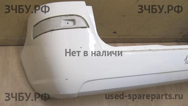 Opel Zafira B Бампер задний