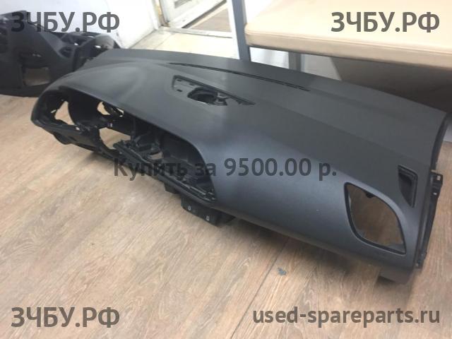 Seat Leon 3 (5F) Торпедо