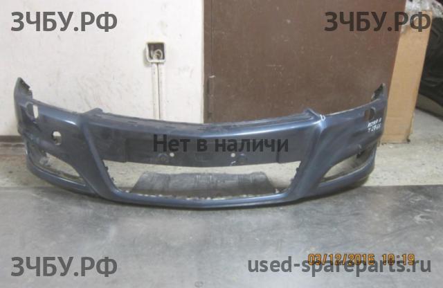 Opel Astra H Бампер передний