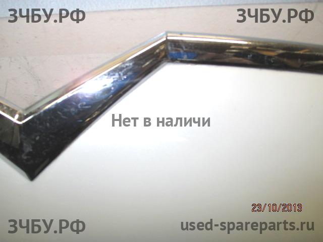 Citroen C5 (3) Капот