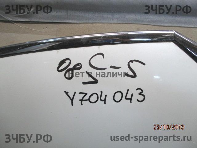 Citroen C5 (3) Капот
