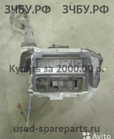 Mitsubishi Lancer 9 [CS/Classic] Корпус отопителя (корпус печки)
