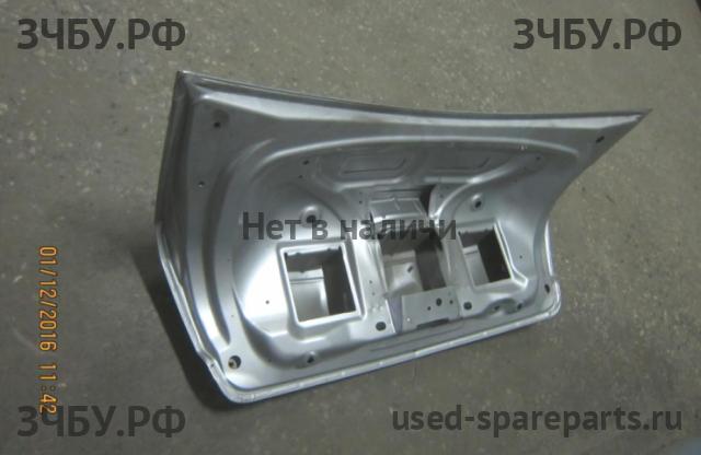 Opel Astra H Крышка багажника