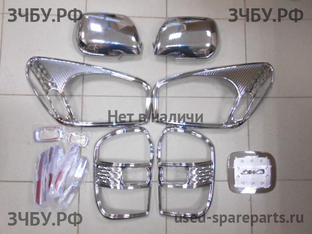 Toyota RAV 4 (2) Накладка