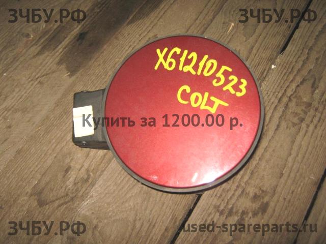 Mitsubishi Colt 6 (Z30) Лючок бензобака