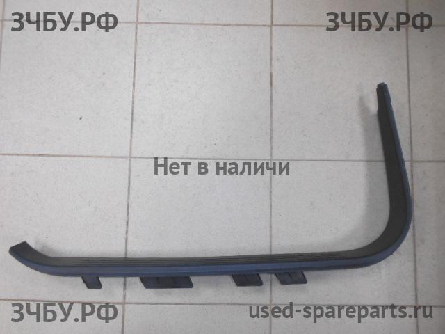 Toyota Land Cruiser 200 Накладка на порог (кузов внутри)