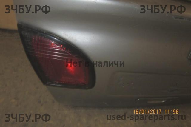 Nissan Primera P11 Дверь багажника