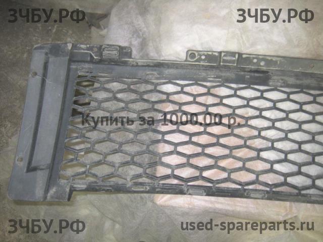 Land Rover Freelander 2 Решетка в бампер