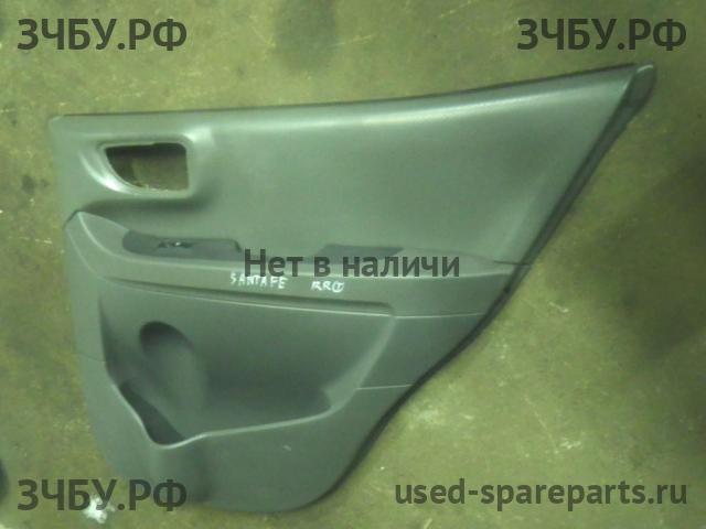 Hyundai Santa Fe 1 (SM) Обшивка двери задней правой