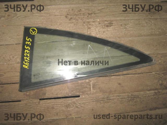 Opel Corsa D Стекло кузовное глухое левое