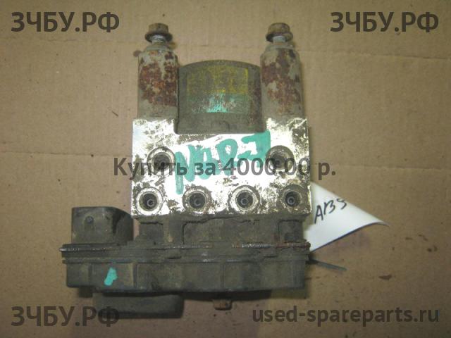 Isuzu NQR 71P Блок ABS (насос)