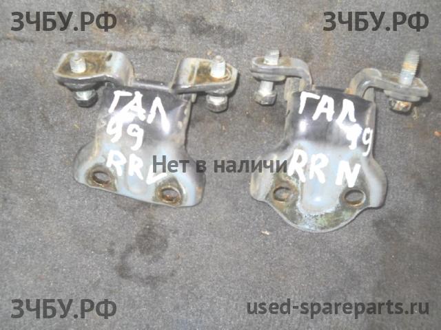 Mitsubishi Galant 8 (EA, EC) Петля двери задней правой