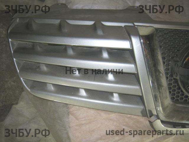 Nissan Qashqai (J10) Решетка радиатора
