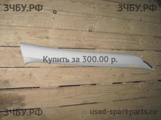 Mitsubishi Colt 6 (Z30) Накладка стойки передней правой