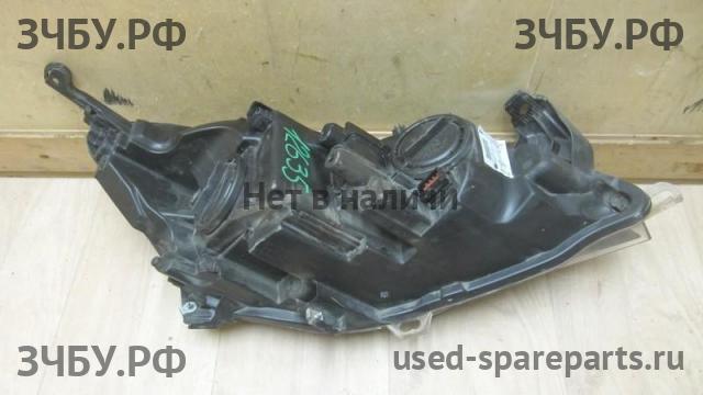 Opel Astra J Фара левая