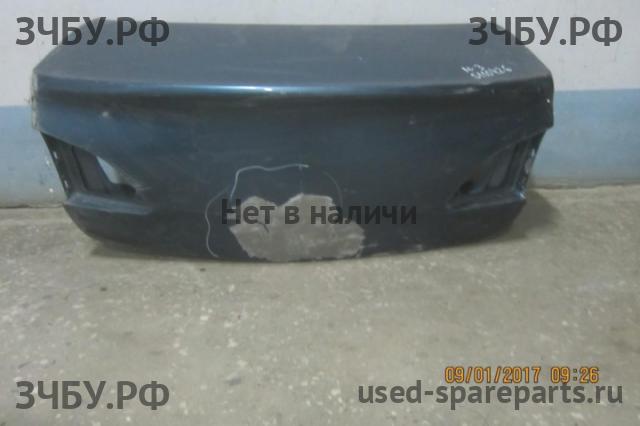 Opel Astra J Крышка багажника