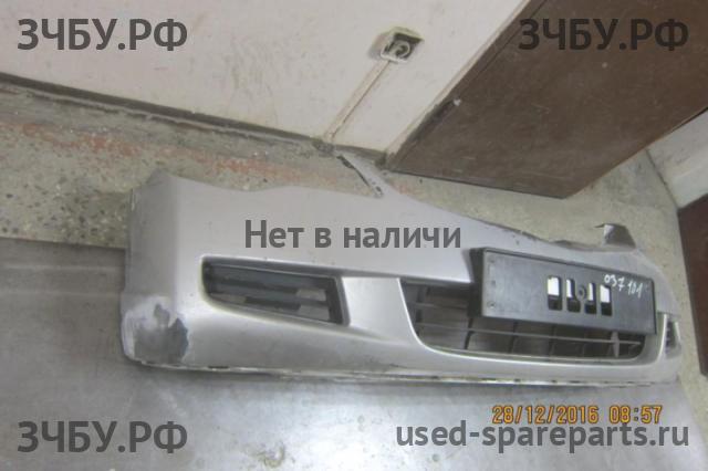 Honda Civic 8 (4D) Бампер передний
