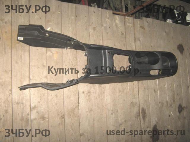 KIA Soul 1 Консоль между сиденьями (Подлокотник)
