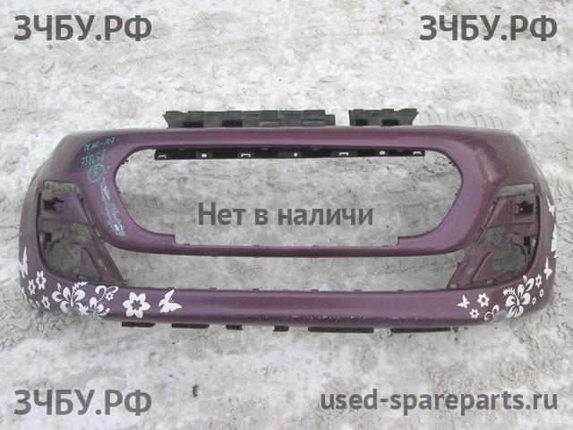 Peugeot 107 Бампер передний