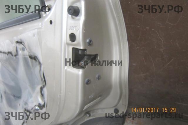 Ford Escape 1 Дверь задняя правая