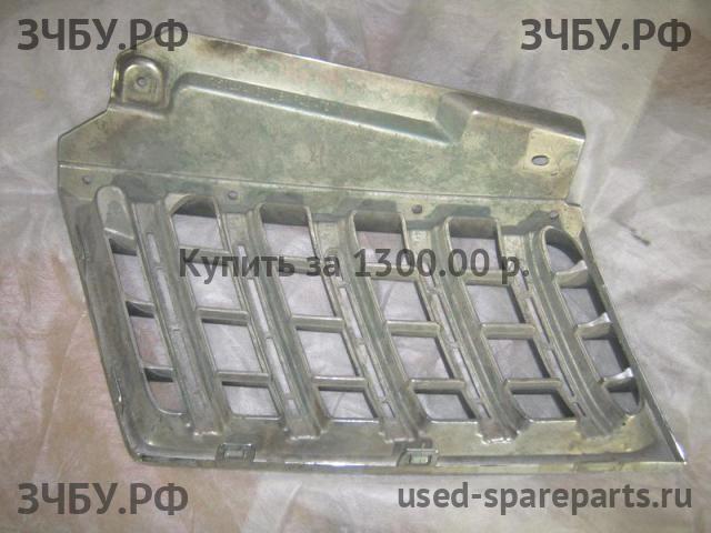 Mitsubishi Pajero/Montero Sport 2 (KH) Решетка радиатора