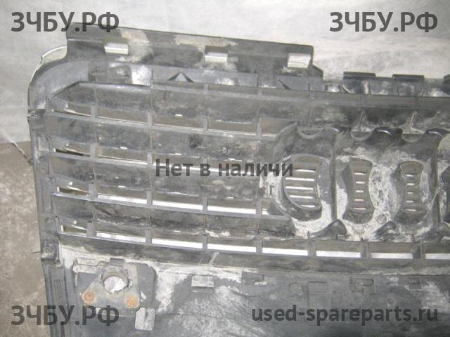 Audi A8 (2) [D3,4E] Решетка радиатора
