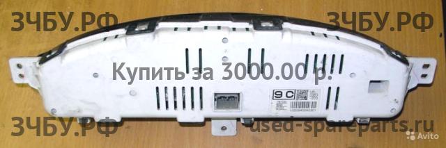 Honda Civic 8 (4D) Панель приборов