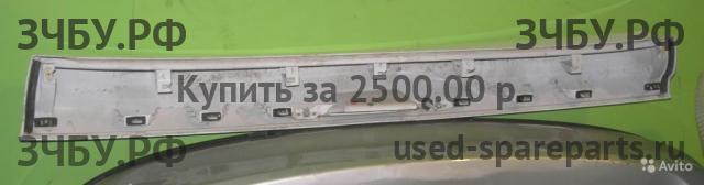 Ford Kuga 2 Накладка на дверь багажника