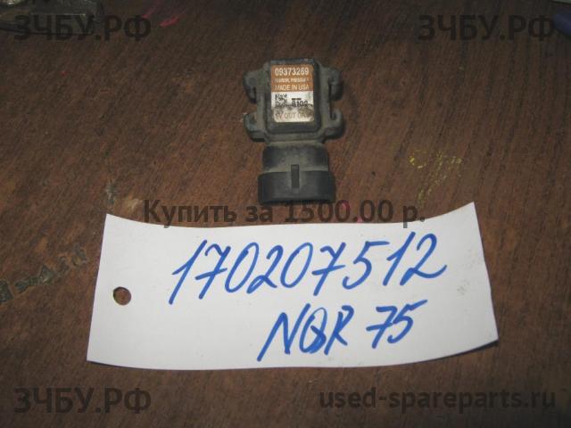 Isuzu NQR 75P Расходомер воздуха (массметр)