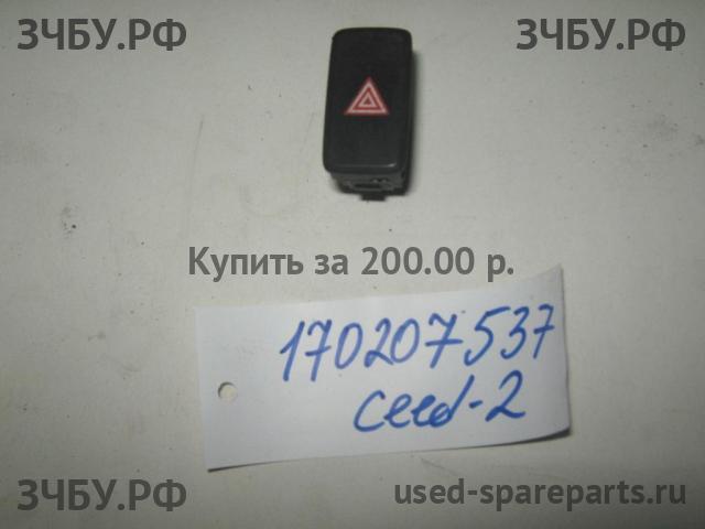KIA Ceed 2 Кнопка аварийной сигнализации
