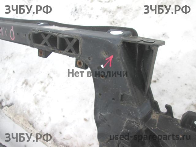 Hyundai ix35 Панель передняя (телевизор)