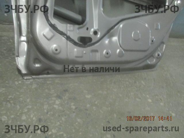 Toyota Corolla (E16 - E17) Дверь задняя правая