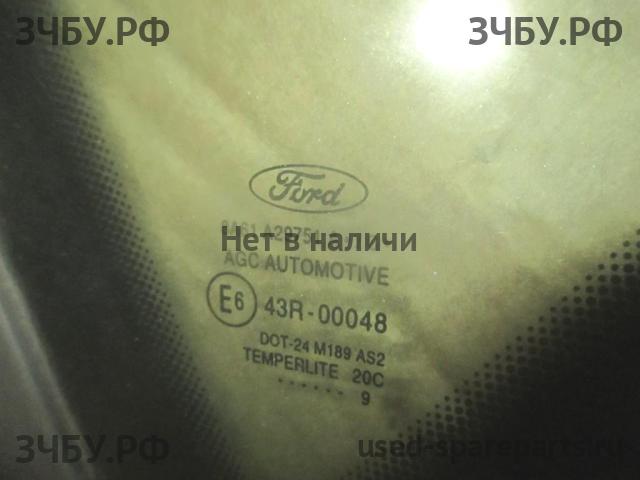 Ford Fiesta 6 Стекло кузовное глухое левое