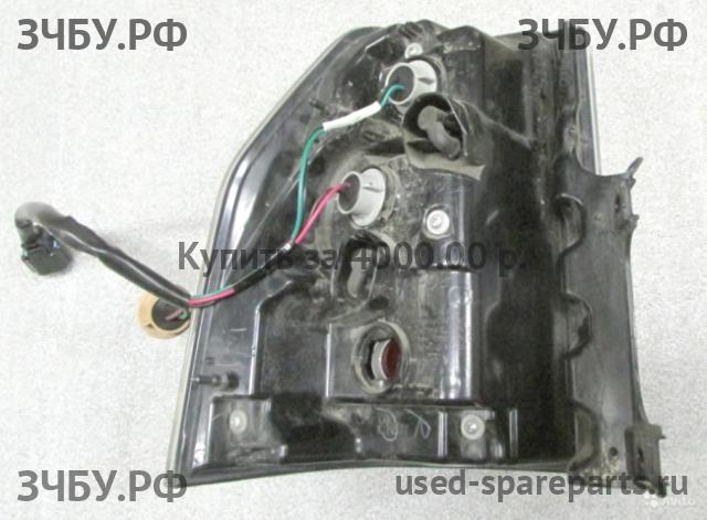 Mitsubishi Pajero/Montero 4 Фонарь правый