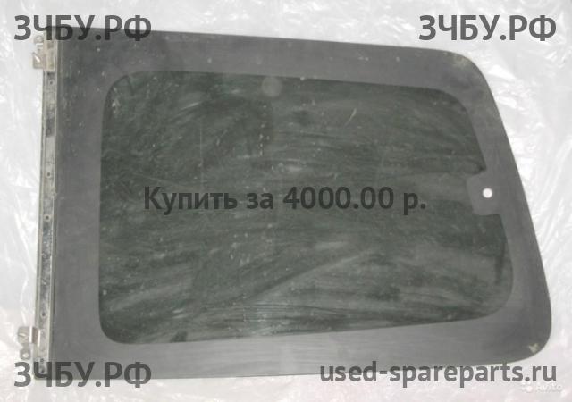 Mitsubishi Pajero/Montero 3 Стекло двери задней правой