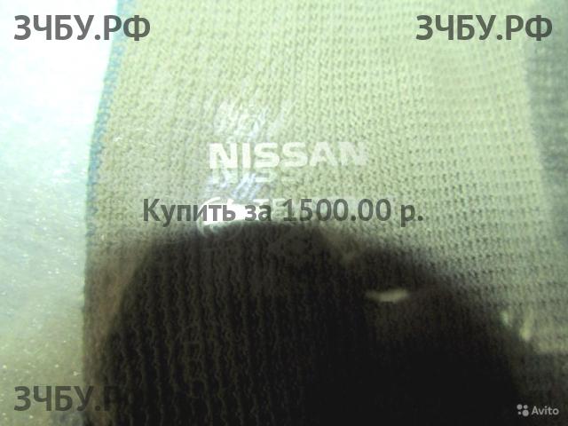 Nissan Maxima 3 (CA33) Стекло двери передней правой