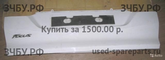 Ford Focus 3 Накладка на дверь багажника
