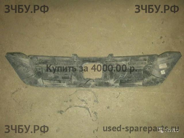 Honda CR-V 3 Решетка радиатора