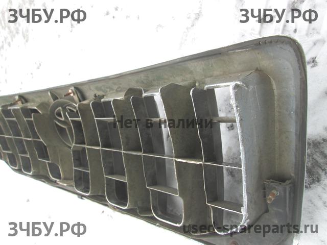 Toyota Land Cruiser 120 (PRADO) Решетка радиатора