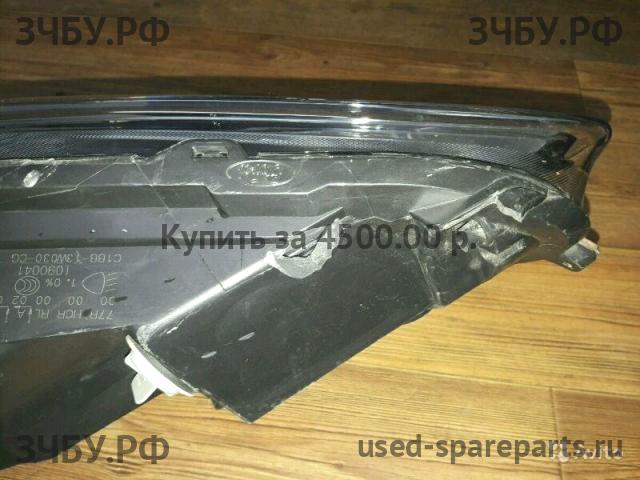 Ford Fiesta 6 Фара левая
