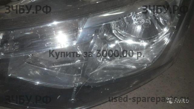 Mitsubishi Outlander 3 Фара левая