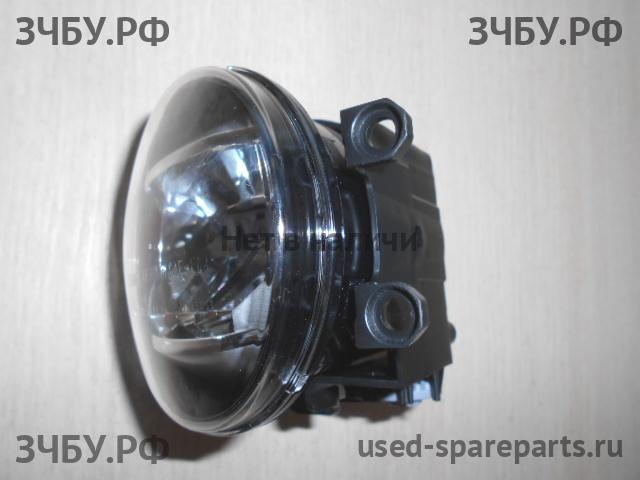 Toyota Land Cruiser 200 ПТФ правая