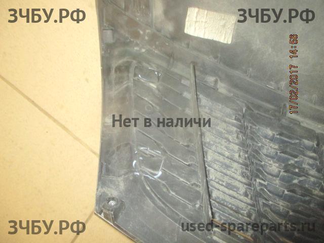 KIA Rio 3 Решетка радиатора