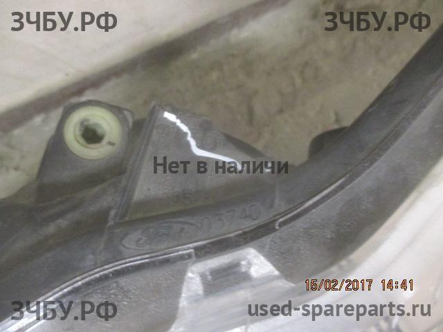 Ford Focus 2 (рестайлинг) Фара левая