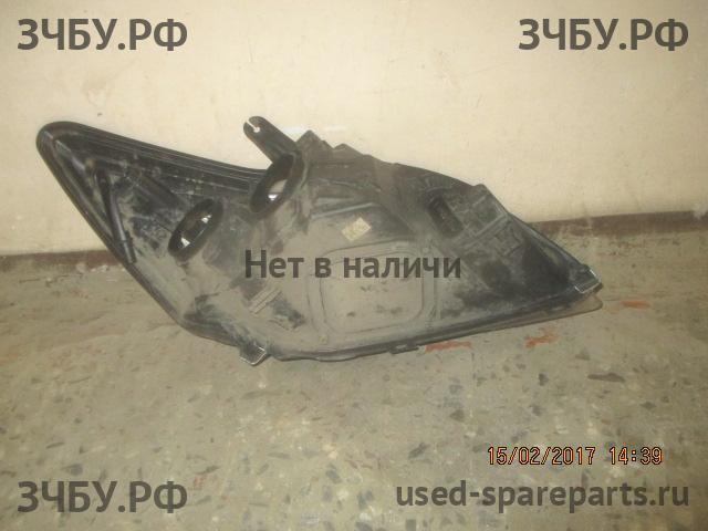 Ford Focus 2 (рестайлинг) Фара левая