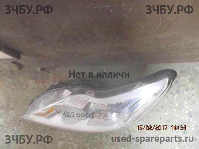Ford Focus 2 (рестайлинг) Фара левая